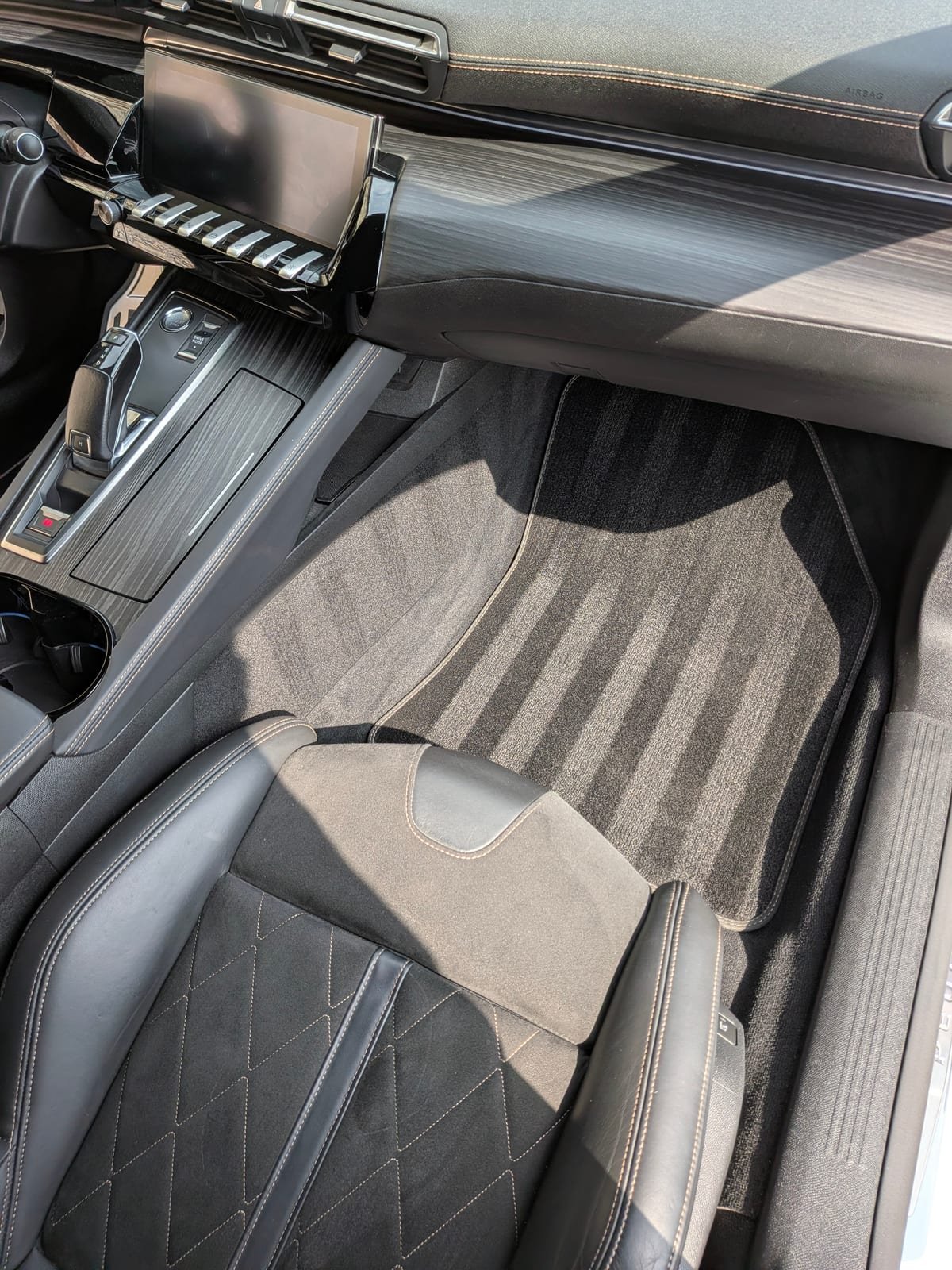 Nettoyage intérieur Peugeot 508